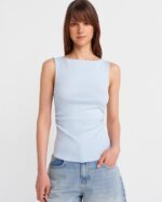 Sleeveless Fitted Tank Top - Image 6
