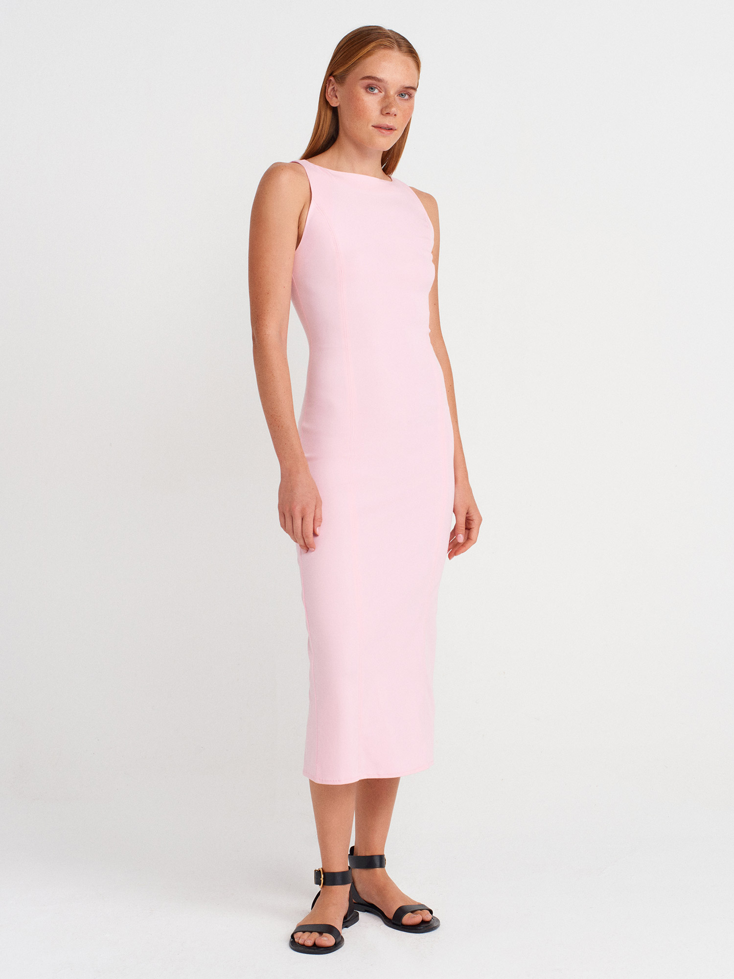 dress 4 (1) Luna Sculpt Midi Dress (Three Colors) - Image 1