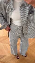 COS Grey High-Waisted Striped Baggy Jeans - Image 2