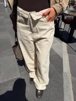 Wide Leg Jeans with Waist Detail