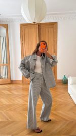 COS Grey High-Waisted Striped Baggy Jeans - Image 3