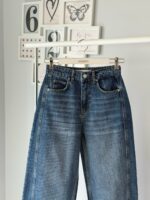 Balloon High Waisted Jeans - Image 3