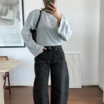 HIGH WAISTED PATTERNED BARREL FIT JEANS